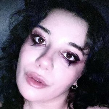 DemonG Bugs free model photos