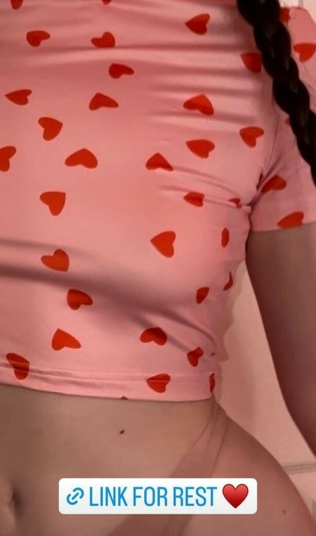 Elizabeth Finis nice pornstar image