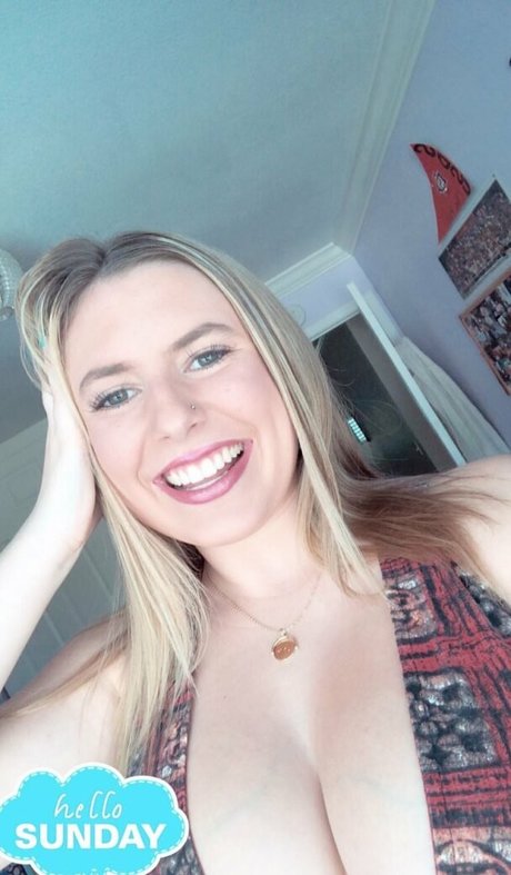 Olivia Haigh star free img