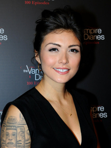 Daniella Pineda star exclusive photo