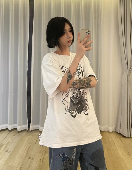 Izayoirui high quality actress images