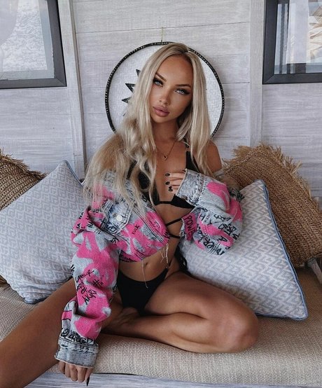 blonde deepthroat onlyfans hot nude img