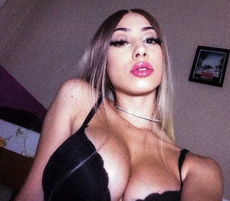 Afrodite jpg nude actress archive