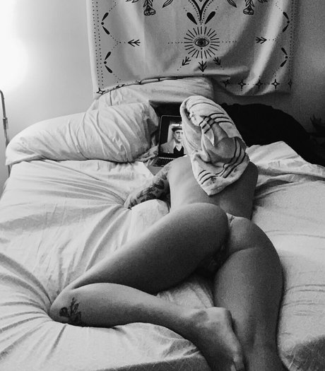 shemale masturbation onlyfans sexy nude gallery