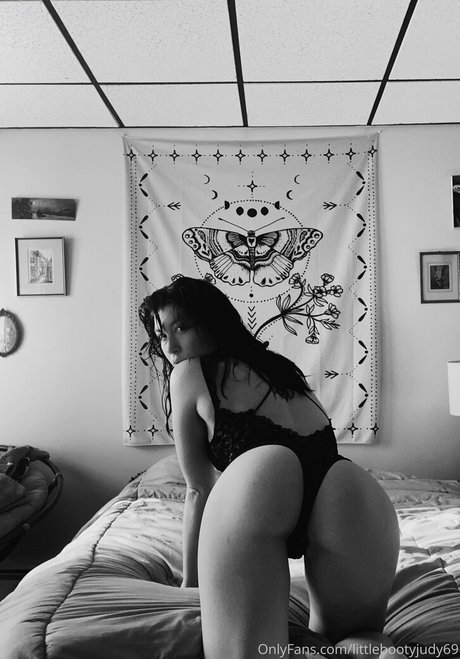 chubby babe onlyfans beautiful archive