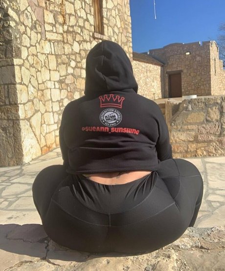 cougars onlyfans beautiful nude photo