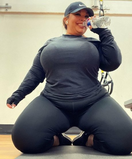 SueAnn top pornstar galleries