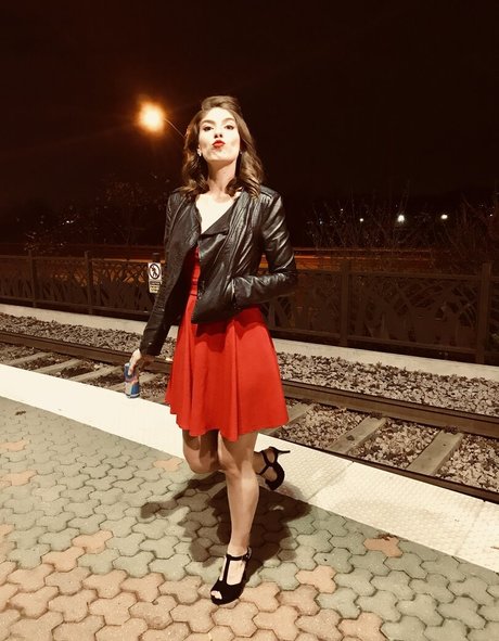 Dirtylovegames star exclusive pictures