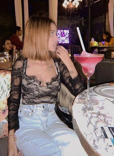 Akansha Laida star pic