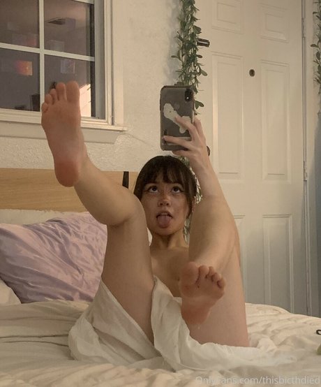 deathtonotsam pretty model pics