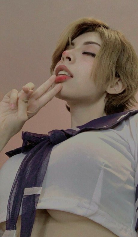 blonde princess onlyfans perfect pictures