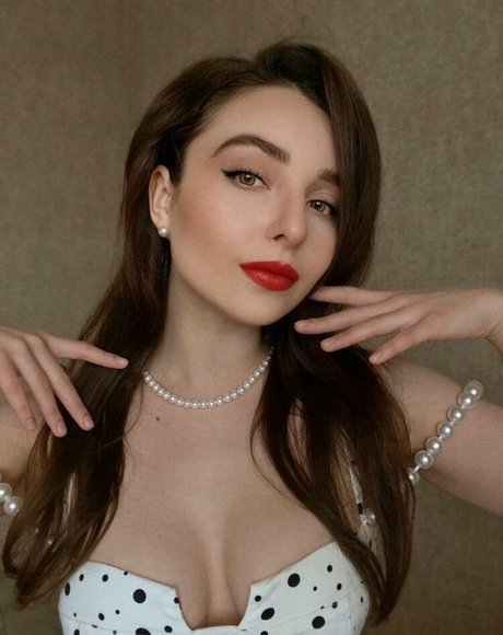 asian influencer onlyfans best images