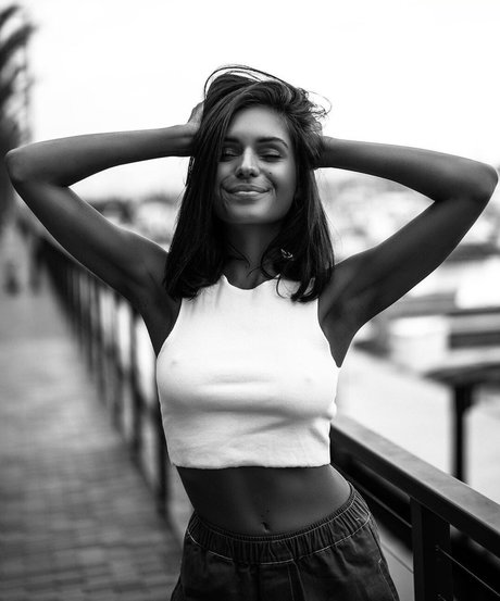 Alyssa Lynch high quality star photos