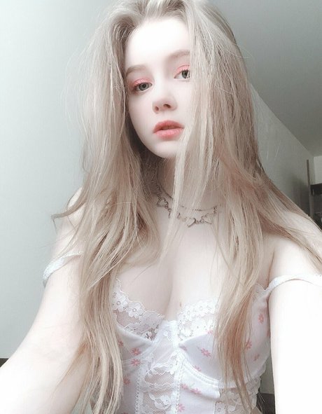 angellmarr beautiful model img