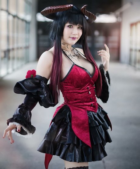 OnniesM adult star pic