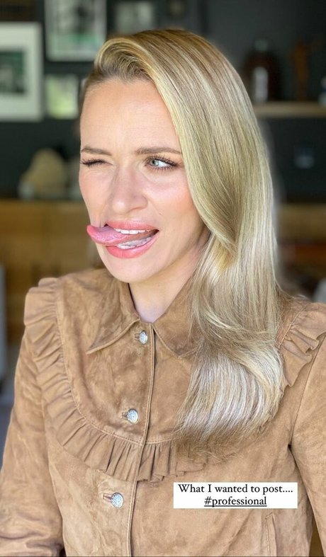 Shantel VanSanten model sex pic