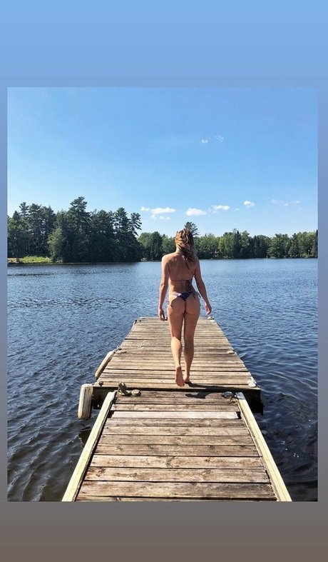 Shantel VanSanten pornstar xxx galleries