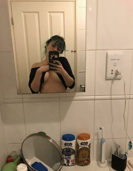 prison onlyfans naked images