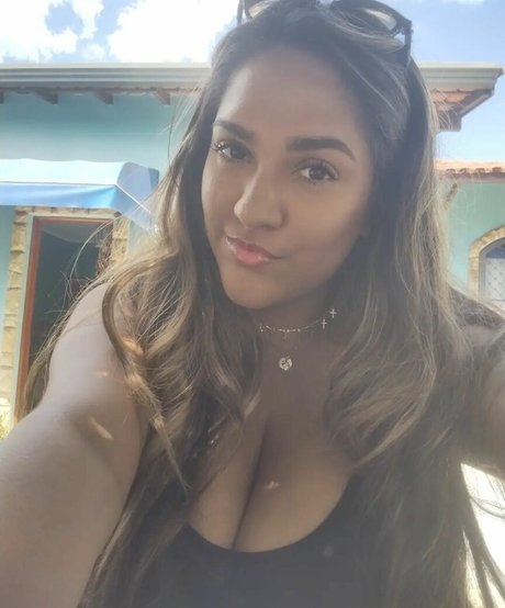 Sofia Mendonca model high quality img