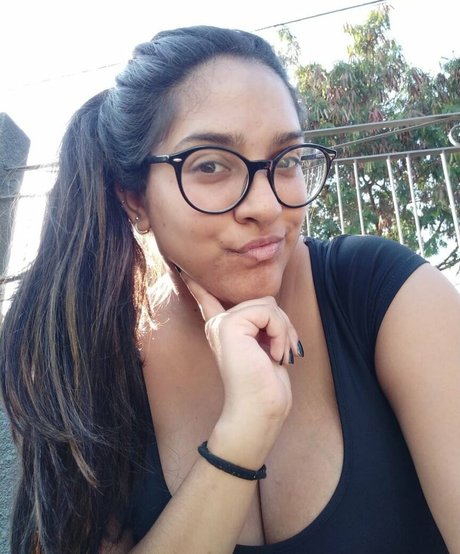 Sofia Mendonca model hot photos