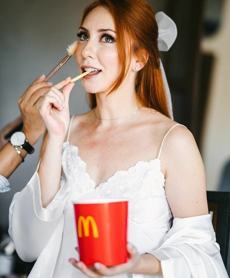 Ezgi Zorba star free galleries