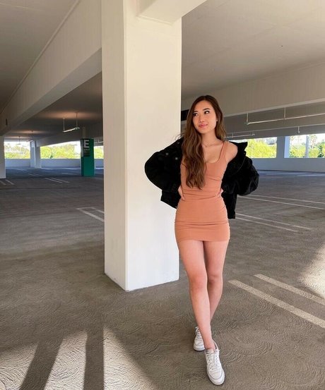 mxchellewx model pretty photo