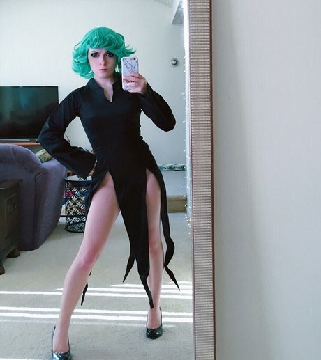 Aara Lee pretty star image