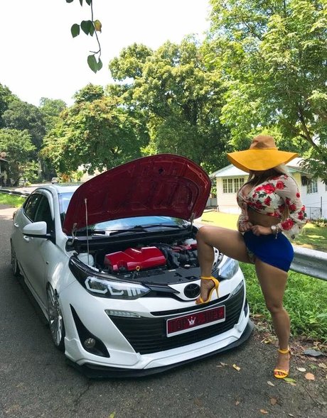 girl onlyfans hot naked image