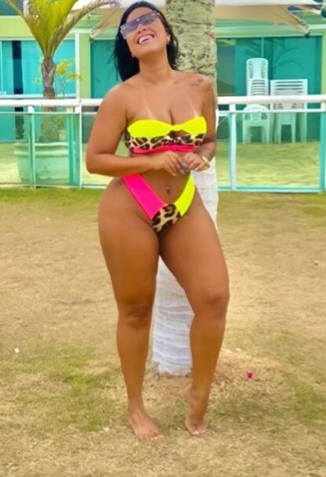 Gi Souza high quality star images