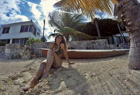 Meredithblake pornstar nude image