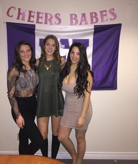 Masha DeSales nudes model gallery