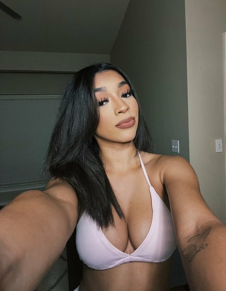 bryonceee xxx star image