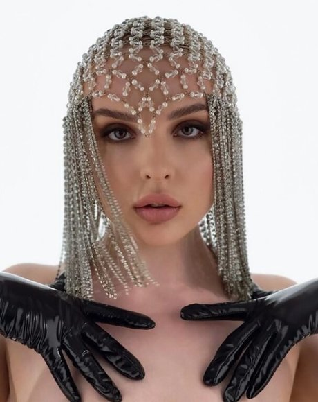 Kitty Cat Helza hd pornstar galleries