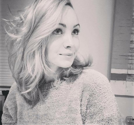 Ksenia Solo nice pornstar img