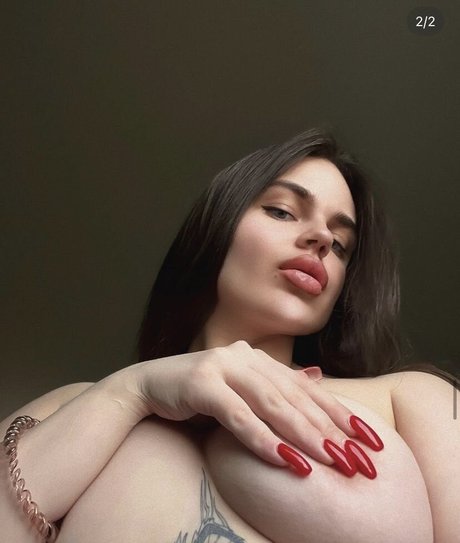 Lera Kravets hd actress pic