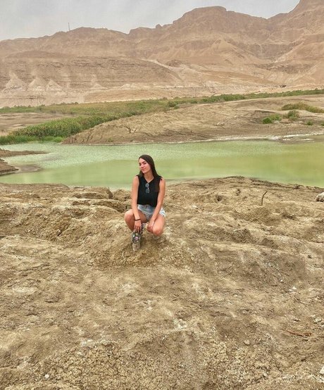 Sara Avni star images