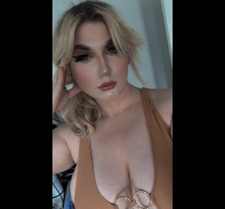 Sophie C pornographic actress galleries