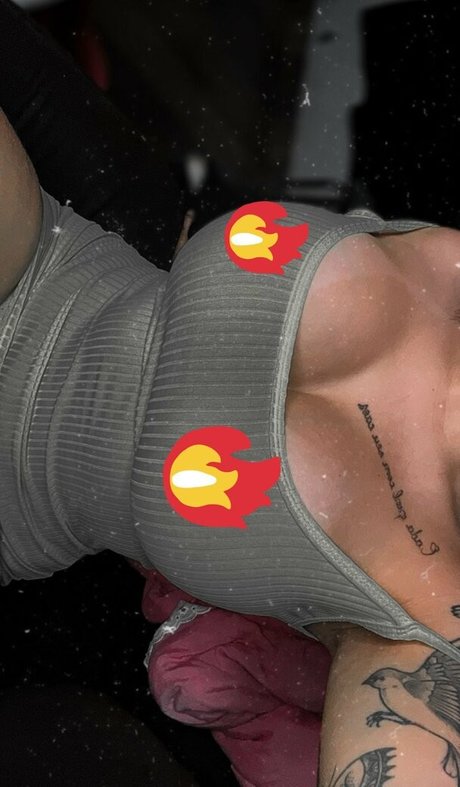 Pamela Suelen pornstar pretty photo