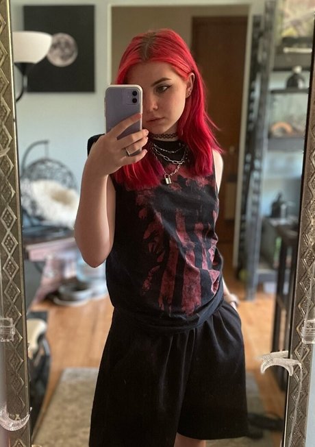 Lustelf model sex pictures