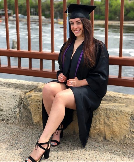 Sydney Martichuski nude star gallery