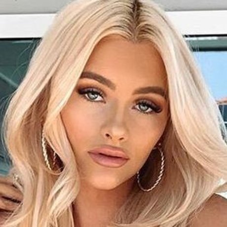 Jami Knight_ model erotic photo