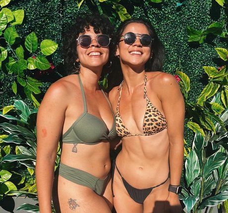 Leah Lewis pornstar high quality pics