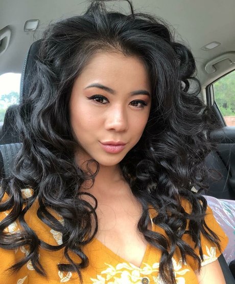 ass spread onlyfans art nude archive