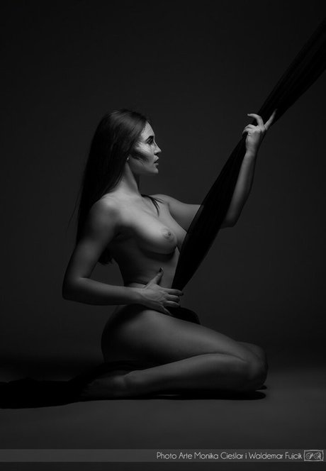 Weronika Duraj nudes actress pictures