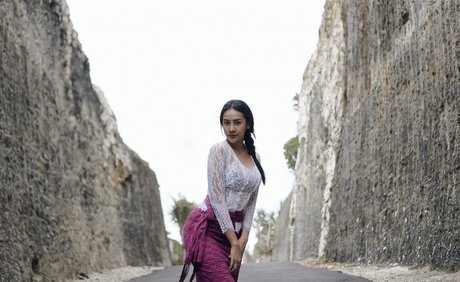 Anya Geraldine xxx star pics