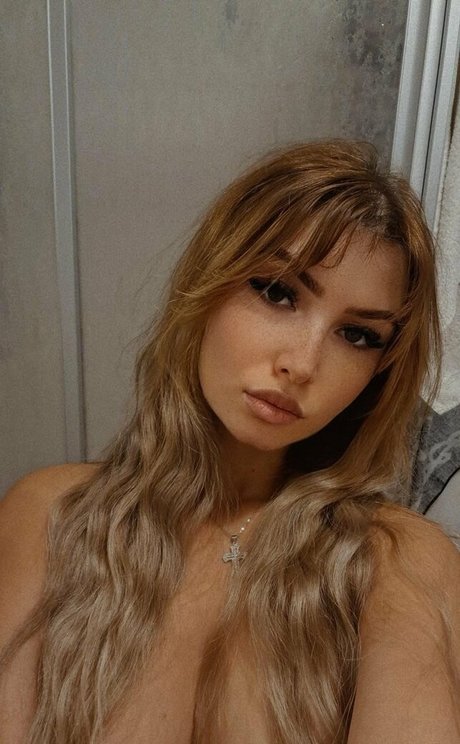 Stassia petsou nude pornstar images