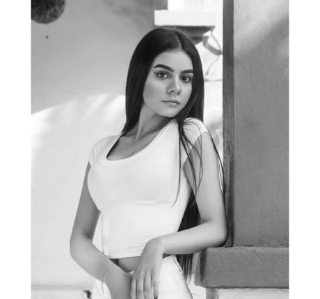 daaisygz pornstar pretty photos