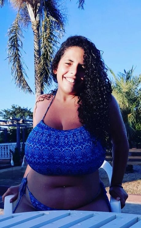 stepdaughter onlyfans nudes image