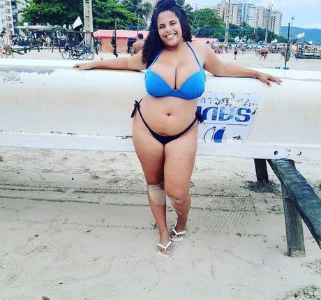 Mayla Coimbra top model pic