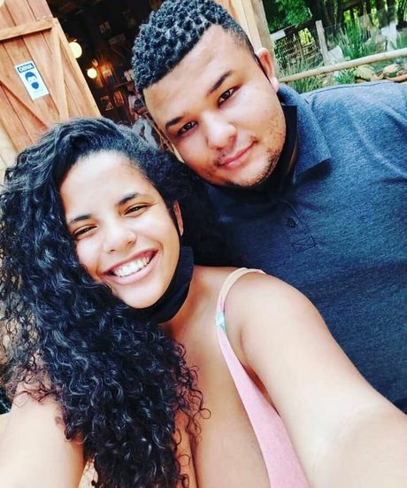 Mayla Coimbra star naked pictures